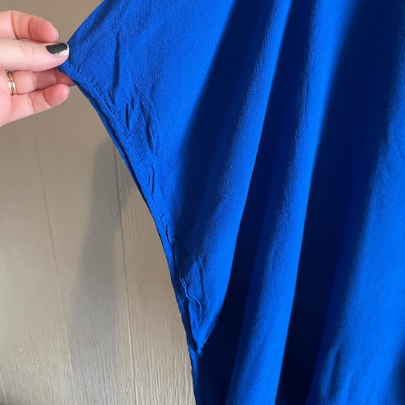 💛Diane Von Furstenburg Blouse. Size Large. - Picture 2 of 4